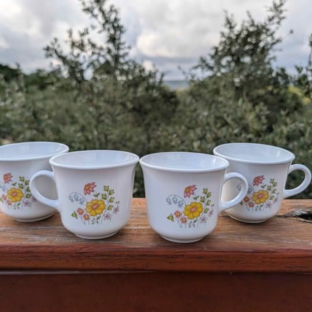 4 Vintage Wildflower Corelle Corning Ware Ceramic Tea Cups Coffee Mugs